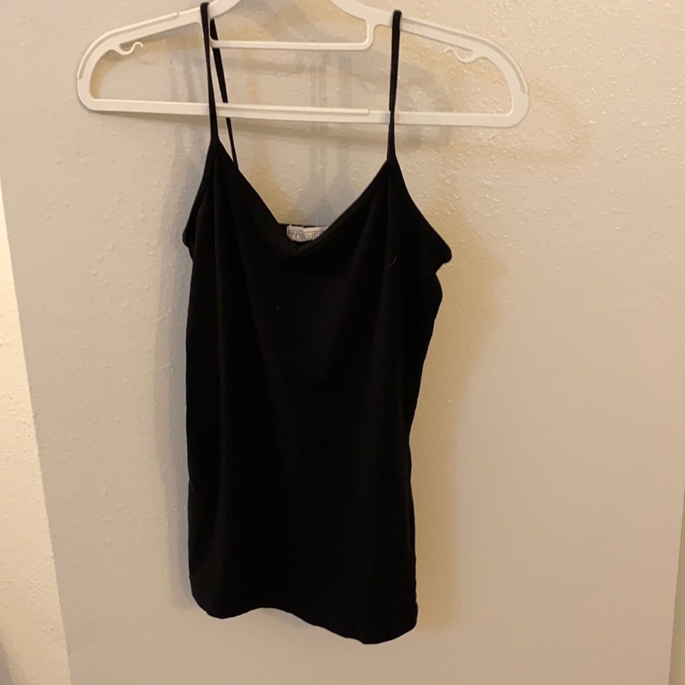 Forever21 black v neck tank top M